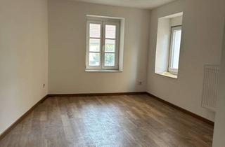 Wohnung mieten in Maxplatz 26, 66386 St. Ingbert, Attraktive 2-Zimmer-Wohnung in Sankt Ingbert
