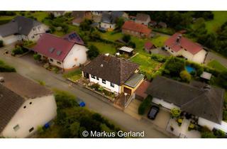 Einfamilienhaus kaufen in Lärchenweg, 34396 Liebenau, Reserviert ! Traumhafter Fernblick garantiert - Einfamilienhaus mit Einliegerwohnung und PV-Anlage