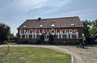Haus kaufen in 39517 Tangerhütte, Traumhaftes Landhaus mit eigener kleinen Reithalle und Pferdehaltung – Idyllisches Anwesen für Re...