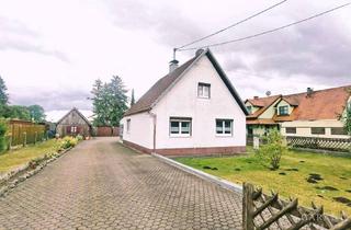 Haus kaufen in 86668 Karlshuld, Potenzial für Individualisten: Renovierungsbedürftiges Haus mit großem Garten und Panorama-Blick