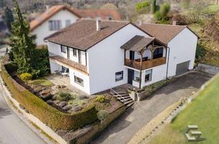 Einfamilienhaus kaufen in 76889 Gleiszellen-Gleishorbach, Wohnen mit Charakter: Einfamilienhaus mit Blick, Ruhe und viel Raum