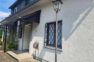 Doppelhaushälfte kaufen in 51519 Odenthal, Doppelhaushälfte in bevorzugter Wohnlage von Odenthal!