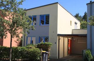 Reihenhaus kaufen in Am Gehölz 34, 16727 Velten, Modernes Reihenhaus mit Garten, Balkon & Carport – ruhig gelegen in Hennigsdorf