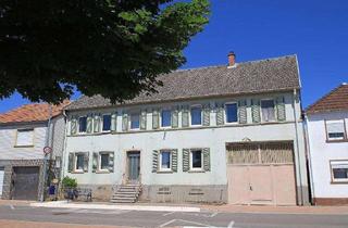 Mehrfamilienhaus kaufen in 67240 Bobenheim-Roxheim, Vielseitiges Mehrfamilienhaus mit großem Grundstück und Ausbaupotenzial