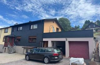 Doppelhaushälfte kaufen in 98528 Suhl, Doppelhaushälfte mit viel Platz und sehr viel Grundstück in toller Lage von Suhl