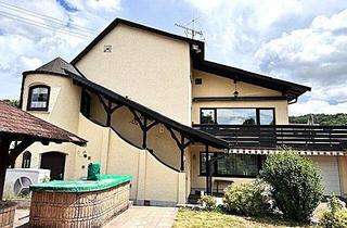 Haus kaufen in 66271 Kleinblittersdorf, Schönes Zweifamilienhaus in Kleinblittersdorf