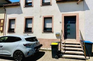 Haus kaufen in 66589 Merchweiler, Kleines Haus statt Mietwohnung – mit eigenem Garten!