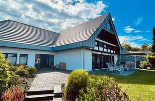 Haus mieten in Leyenhaus 11, 51491 Overath, Luxuriöse Doppelhaushälfte in Eulenthal mit Garten und Pool!