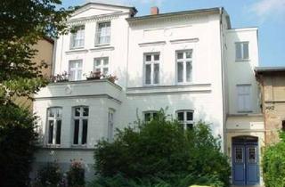 Wohnung mieten in 18273 Güstrow, 3-4 Zimmer mit großer Dachterrasse