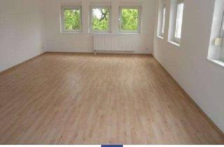 Wohnung mieten in 01968 Senftenberg, Perfekte 2-Zimmerwohnung mit großem Wohnzimmer und Duschbad in Senftenberg!