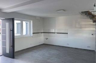 Wohnung mieten in 67122 Altrip, Schöne Maisonettewohnung mit Balkon und Garten.