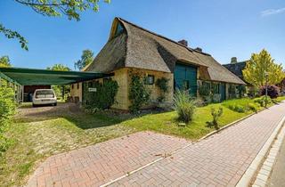 Haus kaufen in 25795 Weddingstedt, Sanierte Reetdach-Rarität in gefragter, ruhiger Lage, der ideale Rückzugsort für Individualisten
