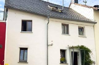 Doppelhaushälfte kaufen in 65599 Dornburg, Unscheinbar außen, erstaunlich schön innen - Doppelhaushälfte in Dornburg-Frickhofen