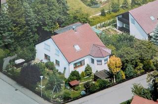 Einfamilienhaus kaufen in 71154 Nufringen, Nufringen - Freistehendes Einfamilienhaus in Nufringen