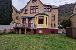 Villa kaufen in 56346 St. Goarshausen, Sankt Goarshausen - Wohnhaus Rarität - Stilvolle Villa mit Garten zum Rhein