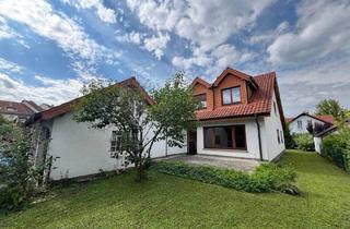 Haus kaufen in 64646 Heppenheim (Bergstraße), Heppenheim (Bergstraße) - Großes Wohnhaus mit Doppelgarage und zwei Wohnungen in der Nordstadt