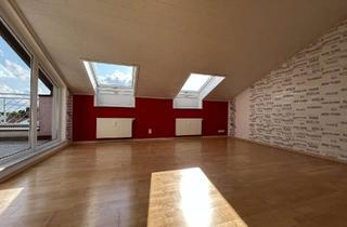 Wohnung kaufen in 74172 Neckarsulm, Lichtdurchflutete 3-Zimmer-Dachgeschosswohnung in Neckarsulm!