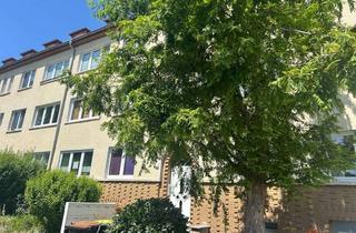 Wohnung kaufen in 99084 Erfurt, ANDREASVORSTADT- SCHÖNE GEPFLEGTE DACHGESCHOSSWOHNUNG INKL.GARAGE