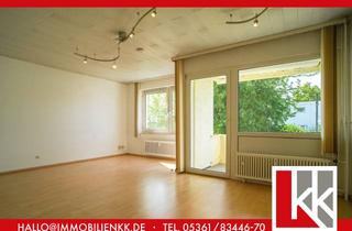 Wohnung kaufen in 38448 Vorsfelde, Wohnen mit Blick ins Grüne: Charmante 3-Zimmer-Erdgeschosswohnung mit Balkon und Garage