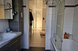 Wohnung kaufen in 44581 Castrop-Rauxel, Gemütliche und moderne 4,5 Zimmer Wohnung von privat mit EBK, Garage und anderer Ausstattung in C-R