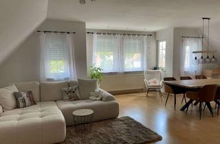 Wohnung mieten in Marktplatz 13, 91472 Ipsheim, Freundliche 3-Zimmer-DG-Wohnung mit Balkon und Einbauküche in Ipsheim