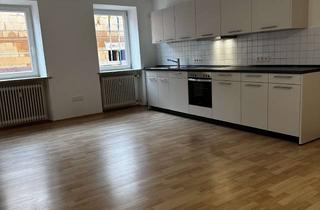 Wohnung mieten in Scharrerstr. 19, 94481 Grafenau, Schöne 3-Zimmer-Wohnung mitten in Grafenau mit neuer Einbauküche