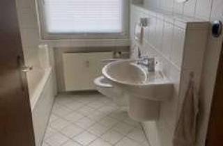 Wohnung mieten in 53557 Bad Hönningen, Schöne 4-Zimmer-Wohnung mit Balkon und Einbauküche in Bad Hönningen