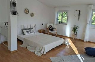 Wohnung mieten in Veltener Straße 43, 14612 Falkensee, Ein 25 sq.m Zimmer in 2,5 Zi-WG., Berlin C-zone, Falkensee, EBK & voll möbliert - NUR FÜR 1 PERSON