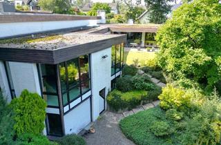 Haus kaufen in 51515 Kürten, Architekten-Bungalow in ruhiger Waldrandlage von Kürten-Bornen