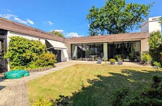 Haus kaufen in 51515 Kürten, Ruhiglage am Waldrand - Architekten-Bungalow in Kürten-Bornen