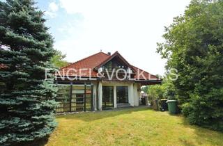 Haus kaufen in 78089 Unterkirnach, Gewerbetreibende aufgepasst: Wohnhaus mit separatem Grundstück in Unterkirnach!