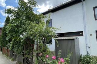 Reihenhaus kaufen in 21129 Neuenfelde, Erbpacht - Familienfreundliches Reihenhaus mit sonnigem Garten und Wellnessbereich