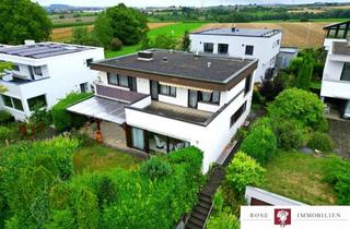 Einfamilienhaus kaufen in 71397 Leutenbach, Gepflegtes freistehendes Einfamilienhaus mit Einliegerwohnung, Sauna und Garten in Leutenbach