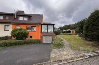 Doppelhaushälfte kaufen in Am Pfaffenberg 15, 95173 Schönwald, Wohnen "Am Pfaffenberg" - Doppelhaushälfte mit Garage und Garten