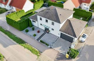 Einfamilienhaus kaufen in 86669 Königsmoos, Zukunftssicher Wohnen: Einfamilienhaus mit PV-Anlage und neuer Wärmepumpe