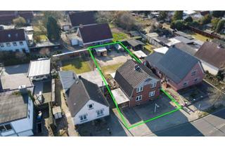 Einfamilienhaus kaufen in 25436 Uetersen, Im Herzen von Uetersen: Großzügiges Einfamilienhaus mit vielseitig angelegtem Garten und PKW-Carport