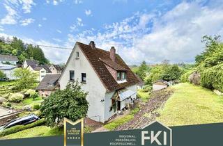 Haus kaufen in 57572 Niederfischbach, **Gepflegtes Ein-/Zweifamilienhaus mit Garten und Carport in toller Lage von Niederfischbach**