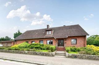 Einfamilienhaus kaufen in 24245 Barmissen, Einfamilienhaus mit vermieteter Einliegerwohnung, großem Grundstück und Ausbaupotenzial