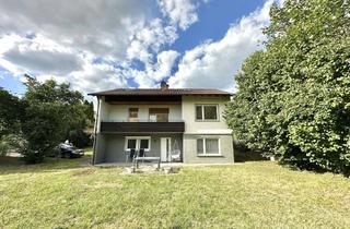 Einfamilienhaus kaufen in 78234 Engen, Einfamilienhaus mit sanierter Einliegerwohnung und großem Garten