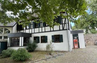 Haus mieten in 53604 Bad Honnef, Wohnen im historischen Park weisser Turm, möbliertes Fachwerkjuwel mit zwei Bädern und Einbauküche