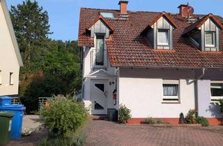 Haus mieten in 64367 Mühltal, Helle&geräumige DHH in Split-Level-Bauweise mit Kamin, EBK, Sauna, inkl. 2 Stellplätzen zu vermieten
