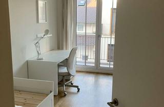 Immobilie mieten in Friedrichring, 79098 Neuburg, WG-Zimmer (1.1) in toller Lage für Studierende/ Doktoranten/Auszubildende