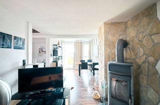 Wohnung kaufen in 63457 Hanau, Dachgeschoss-Wohnung in Großauheim