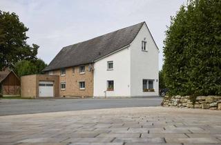 Haus kaufen in 59597 Erwitte, Moderner als das Baujahr vermuten lässt.