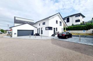 Einfamilienhaus kaufen in Sonnenblumenweg 19, 74252 Massenbachhausen, Stilvolles, modernes Einfamilienhaus mit Salon und Garten in Massenbachhausen