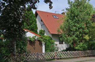Doppelhaushälfte kaufen in 76189 Daxlanden, Doppelhaushälfte mit großem Garten in ruhiger Lage von Karlsruhe-Daxlanden