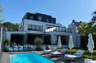 Villa kaufen in 46244 Bottrop, Exklusive Villa im Bauhaus-Stil in Bottrop-Kirchhellen