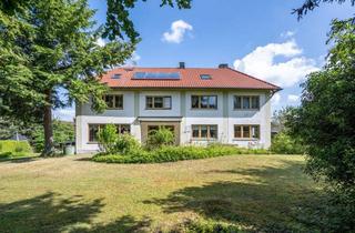 Wohnung kaufen in 85235 Odelzhausen, AIGNER-Großzügige Erdgeschosswohnung mit Schlossgarten