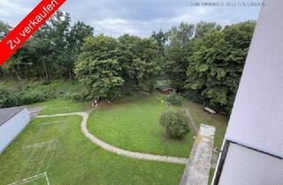 Wohnung kaufen in 92237 Sulzbach-Rosenberg, Helle und gut geschnittene 3,5 ZW mit Aufzug in guter Wohnlage