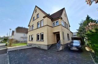 Haus kaufen in 33813 Oerlinghausen, Oerlinghausen - == Zweifamilienhaus mit Altbaucharme im schönen Helpup! ==